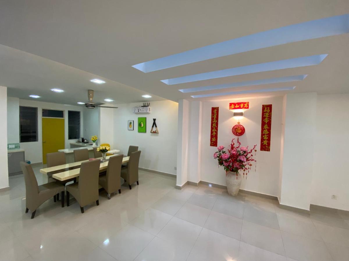 Entire Residential Home•Jia Residences Bkt Serdang沙登温暖的家 세리 켐방안 외부 사진